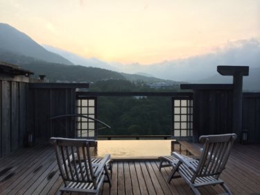 箱根時の雫・絶景露天風呂付客室こりゃーすげー！！