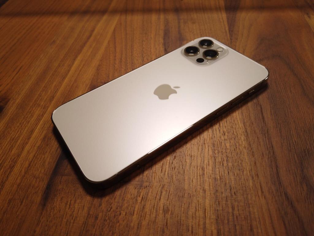 スマートフォン